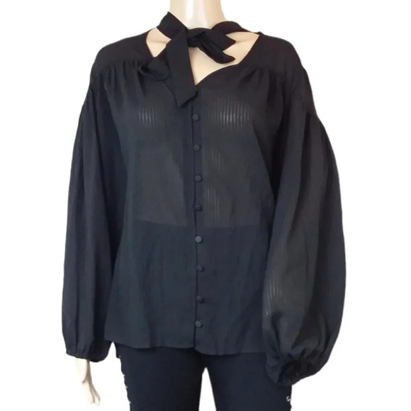 Time and Tru Relaxed Fit Tie Front Blouse - Picture 1 of 6